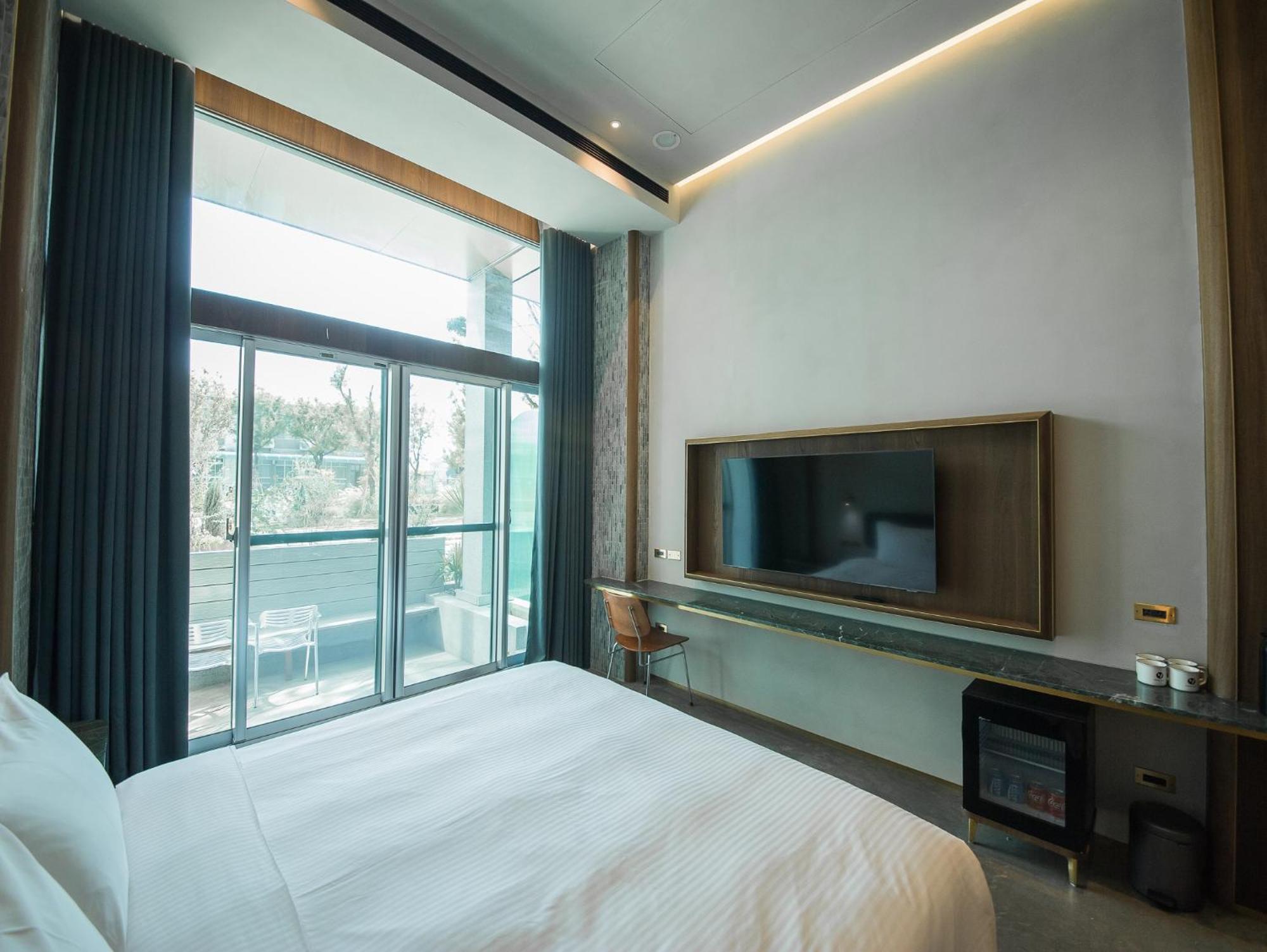 Papoa Harbor Hotel Kaohsiung Exterior photo